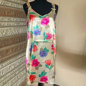 Delicates size medium slip